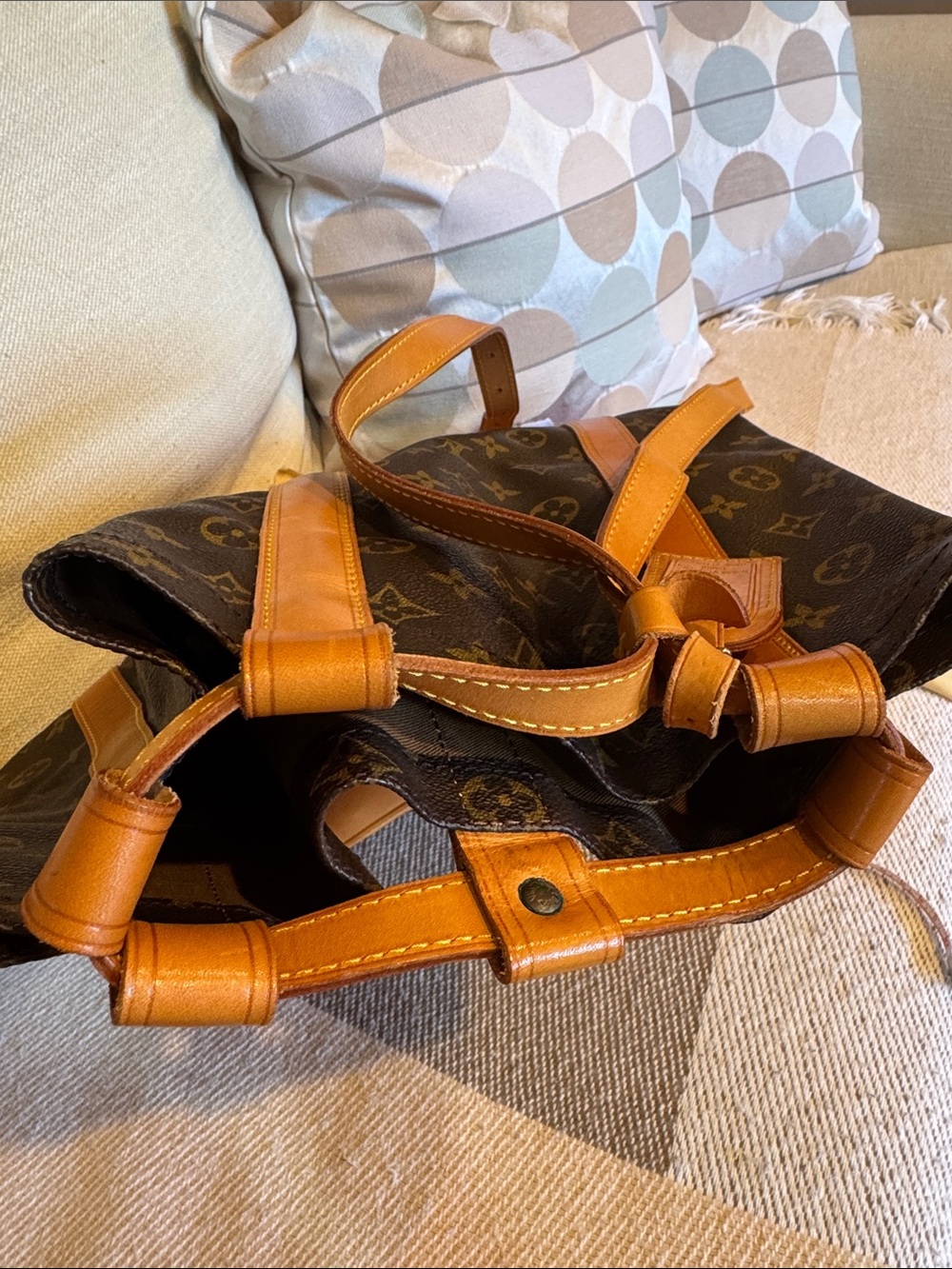 LV Randonnee with Dust Bag - Picture 12 of 15